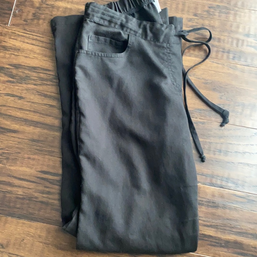 Grey’s Anatomy black scrub pants
